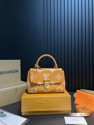 lv locky bb lock bag - Image 5