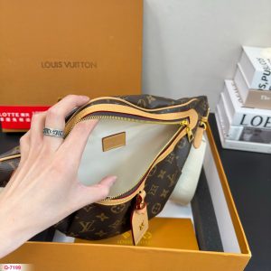 Replica LV Belt Bag - Image 5