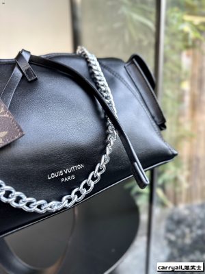 Replica LV new carryall chain shopping bag - Image 3