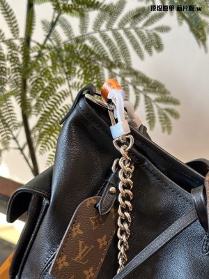 Replica LV Carryall Bag - Image 3