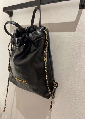 chanel 22 backpack - Image 4