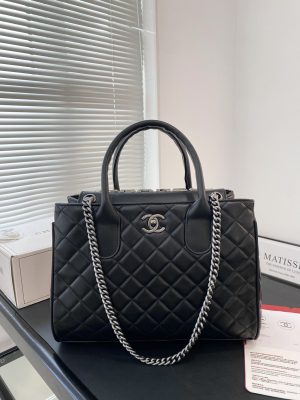 Chanel handbag crossbody bag