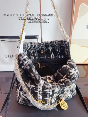 Chanel Woolen Series New Chain Shopping Bag - Image 4