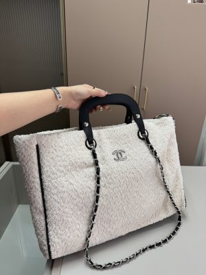 Chanel woolen tote bag