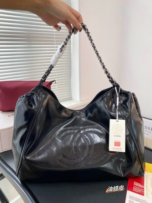 CHANEL large capacity tote bag