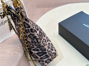 YSL Saint Laurent Underarm Tote Bag - Image 2