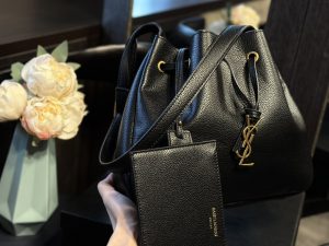 YSL Saint Laurent drawstring bucket bag - Image 2