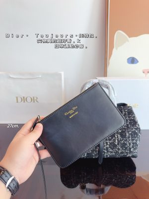 Dior 2024 Toujours shopping bag - Image 2