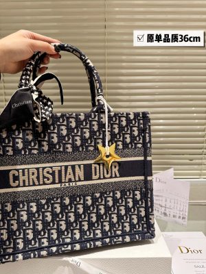 Dior jacquard tote bag with lining - Image 9