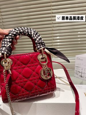 Dior Princess Diana patent leather model - Image 8