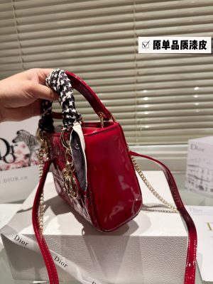 Dior Princess Diana patent leather model - Image 7