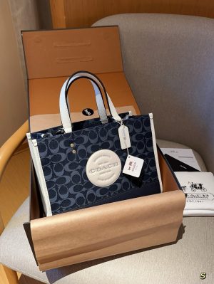 Coach DEMPSEY jacquard shopping bag - Image 4