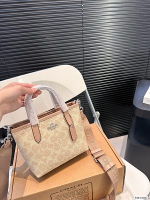 Coach Tote Bag - Image 8