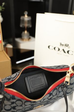 COACH Kleo Chanbrelle Underarm Bag - Image 3