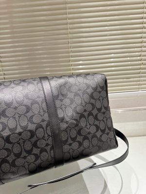 Coach counter travel bag - Image 4