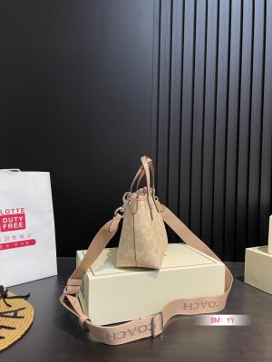 Coach Tote Bag Shopping Basket - Image 4