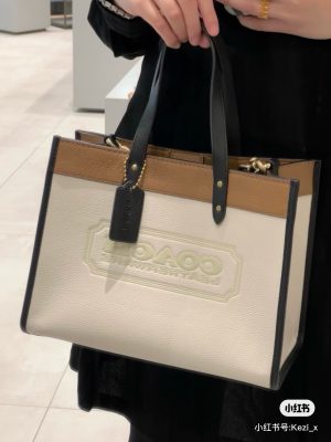 Coach Field Tote 30 - Image 7