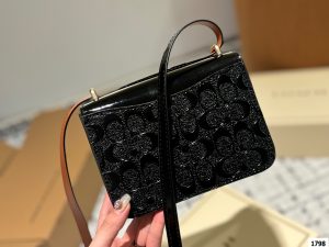 COACH Morgen Saddle Bag - Image 5