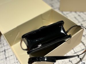 COACH Morgen Saddle Bag - Image 4
