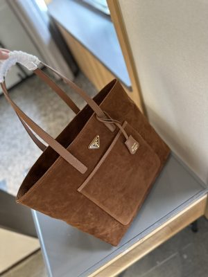 Prada classic shopping bag-1 - Image 6