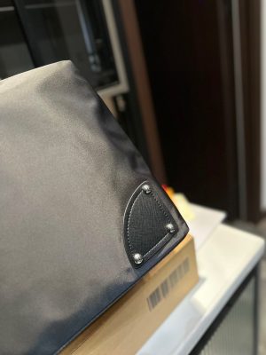 Prada original travel bag handbag - Image 8