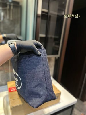 Prada denim series large capacity tote bag - Image 7