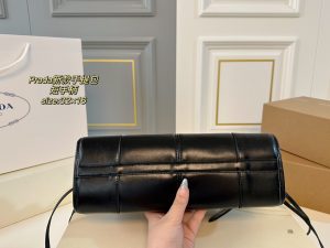 PRADA Lus Solf long handle handbag - Image 3