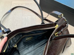 Prada Softlux - Image 3