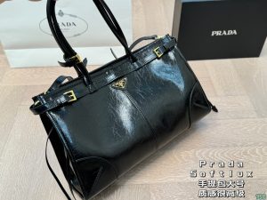 Prada Softlux