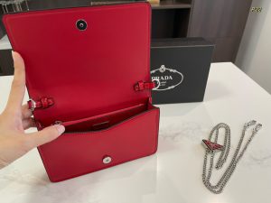 Prada chain bag - Image 3