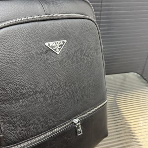 Cowhide multifunctional backpack - Image 6