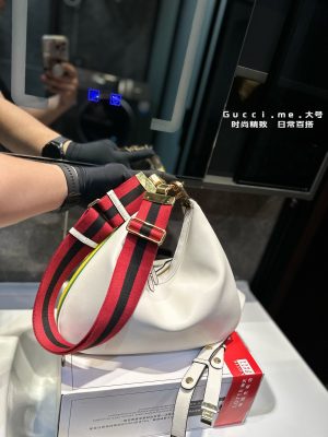 Gucci underarm bag Cool croissant - Image 2