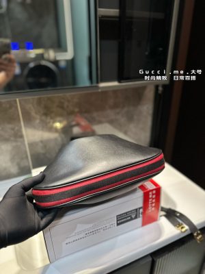 Gucci underarm bag Cool croissant - Image 6