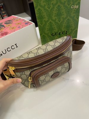 Gucci waist bag chest bag - Image 2
