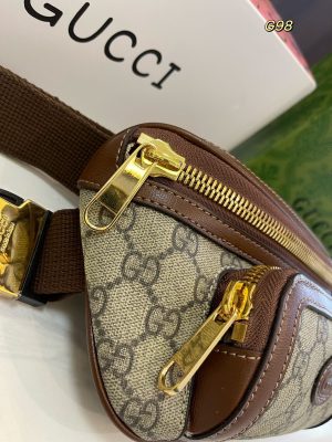 Gucci waist bag chest bag - Image 8
