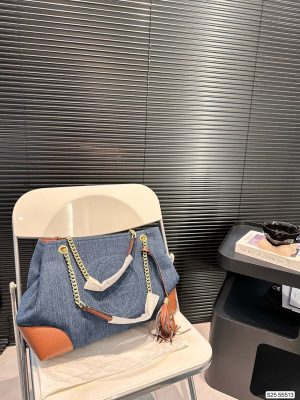 Gucci denim tassel soho chain bag