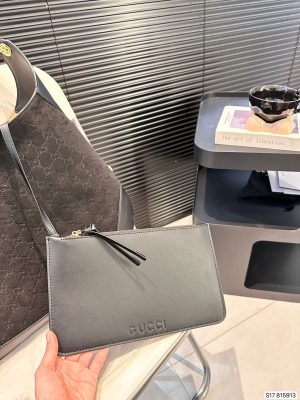 Gucci B Bag - Image 5