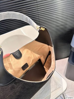 Gucci B Bag - Image 8