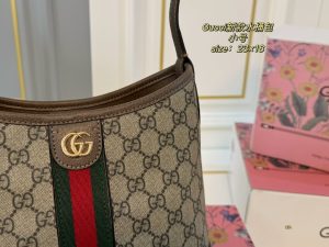 Gucci's new Hopo bucket bag - Image 7