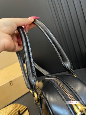 Gucci new bowling underarm bag - Image 5