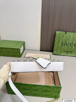 Gucci Padlock new chain handbag - Image 8