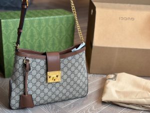 Gucci Padlock series medium backpack - Image 6