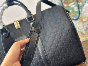 Gucci's new travel bag - Image 9