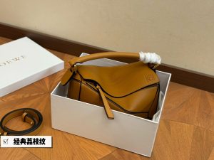 Loewe Geometric Bag Puzzle