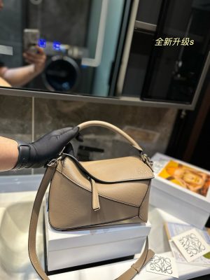 Loewe puzzle - Image 3
