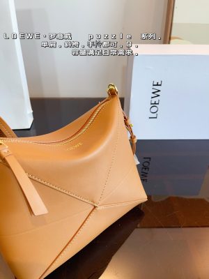 LOEWE Luna Underarm Bag - Image 8