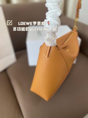 LOEWE puzzle underarm bag - Image 8