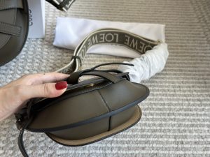 Loewe Gate Bag Saddle Bag Crossbody Bag - Image 3