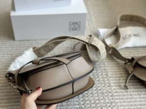 Loewe Gate Bag Saddle Bag Crossbody Bag - Image 7