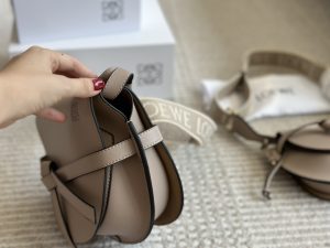 Loewe Gate Bag Saddle Bag Crossbody Bag - Image 6